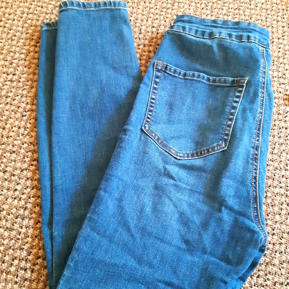 Super High Waisted Jeans